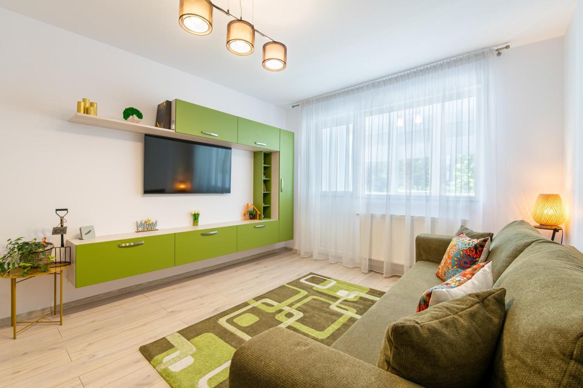 Springhome - Cozy Apartment With Balcony & Parking Braşov Exterior foto